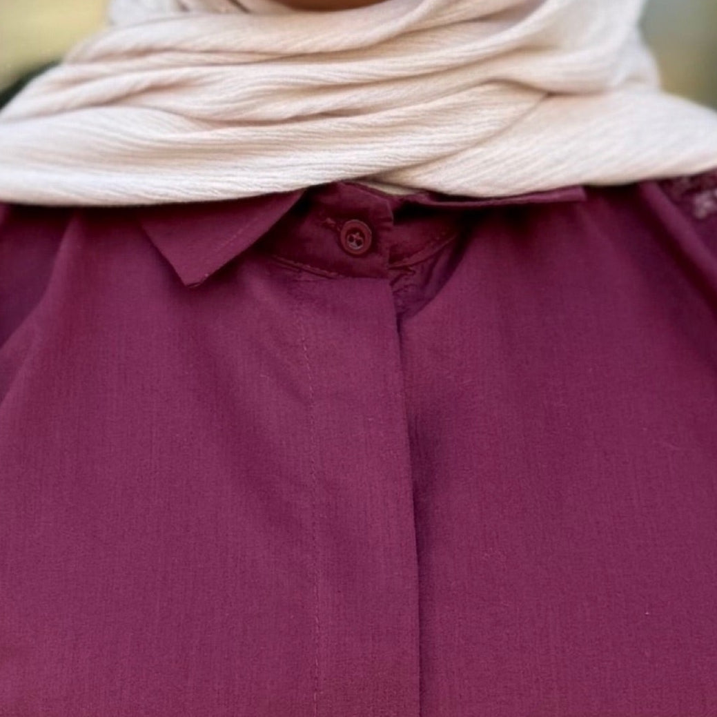 Neck detail