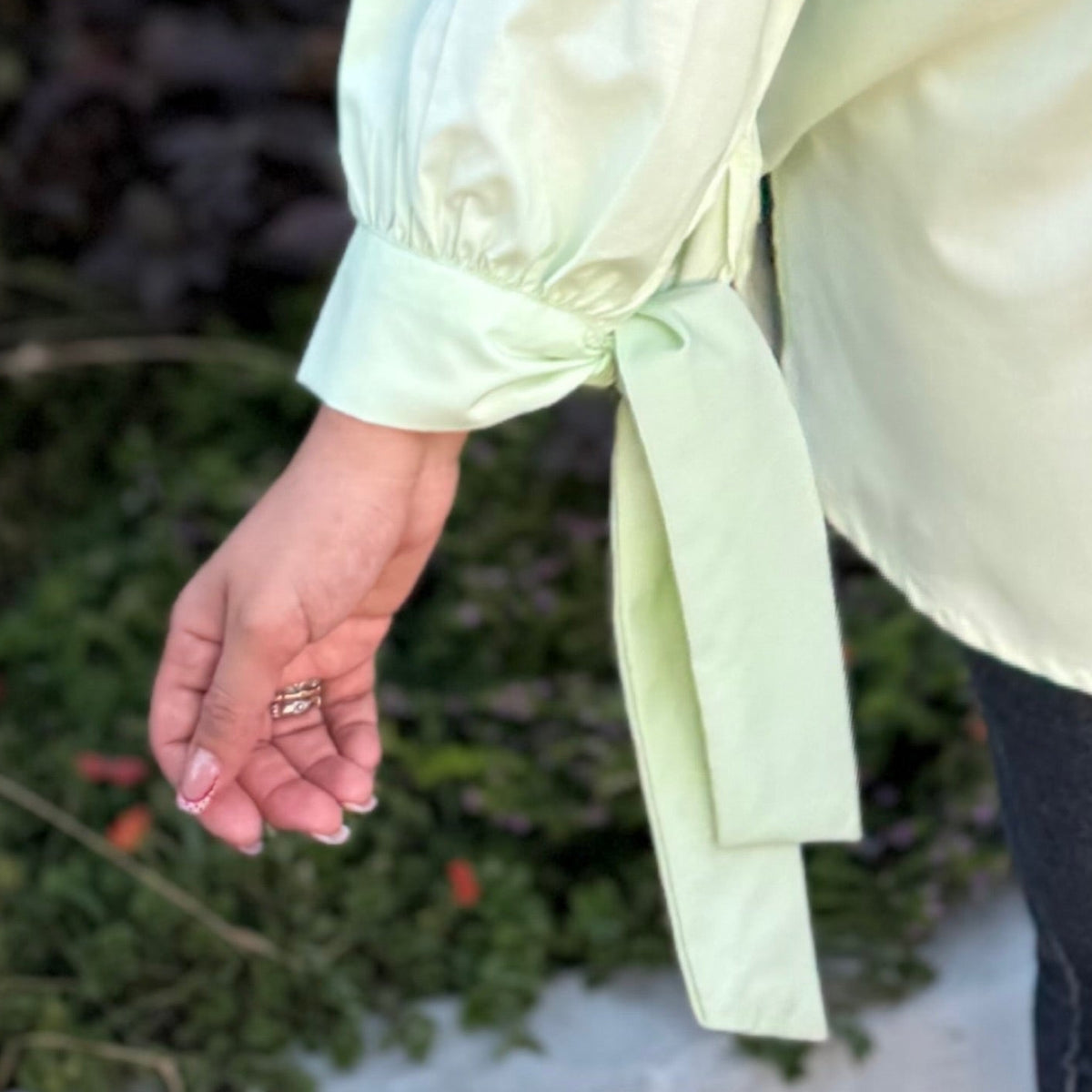 Sleeve detail