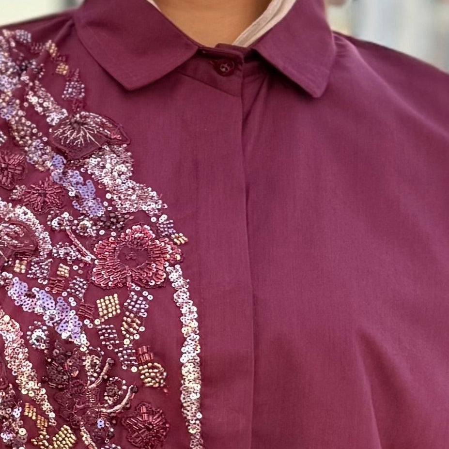 Sleeve detail