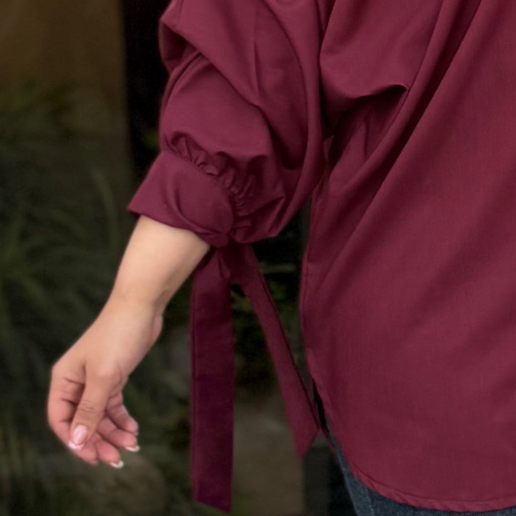 Neck detail